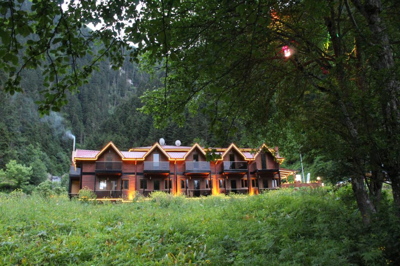 Faraksi Bungalow & Otel Uzungol Exterior photo